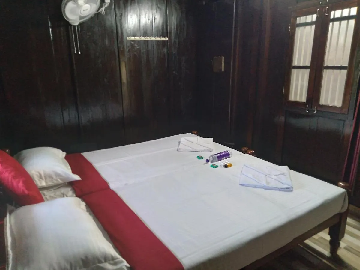 Pansiyon Homely Home Stay Kalpatta