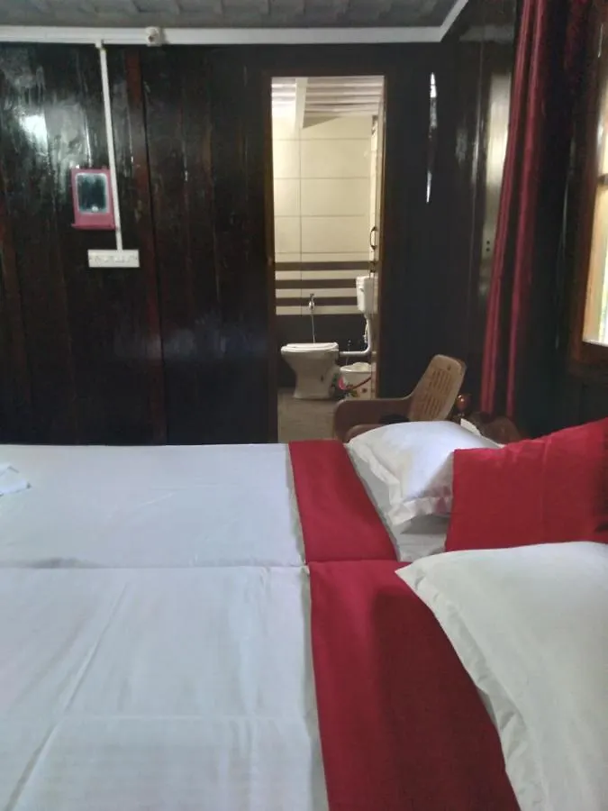 Pansiyon Homely Home Stay Kalpatta Hindistan