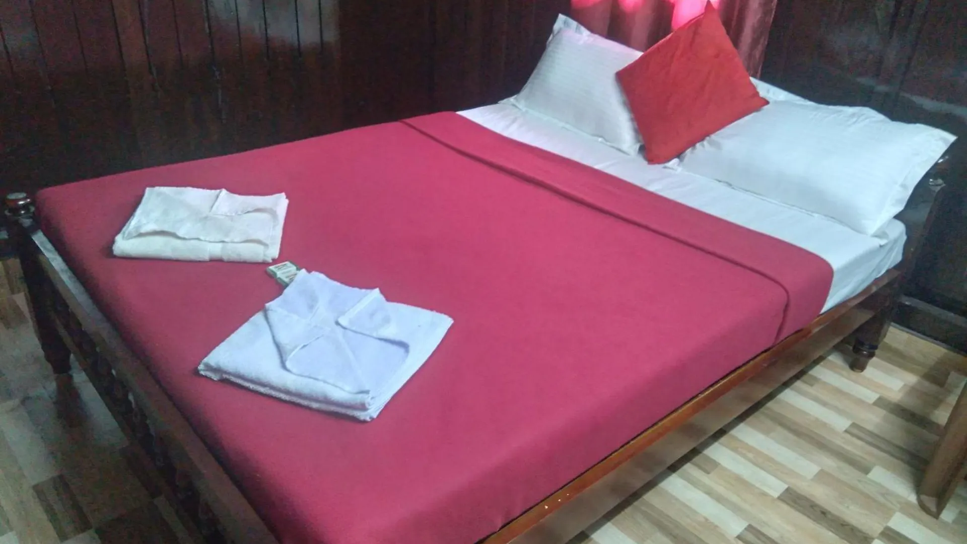 Pansiyon Homely Home Stay Kalpatta Hindistan